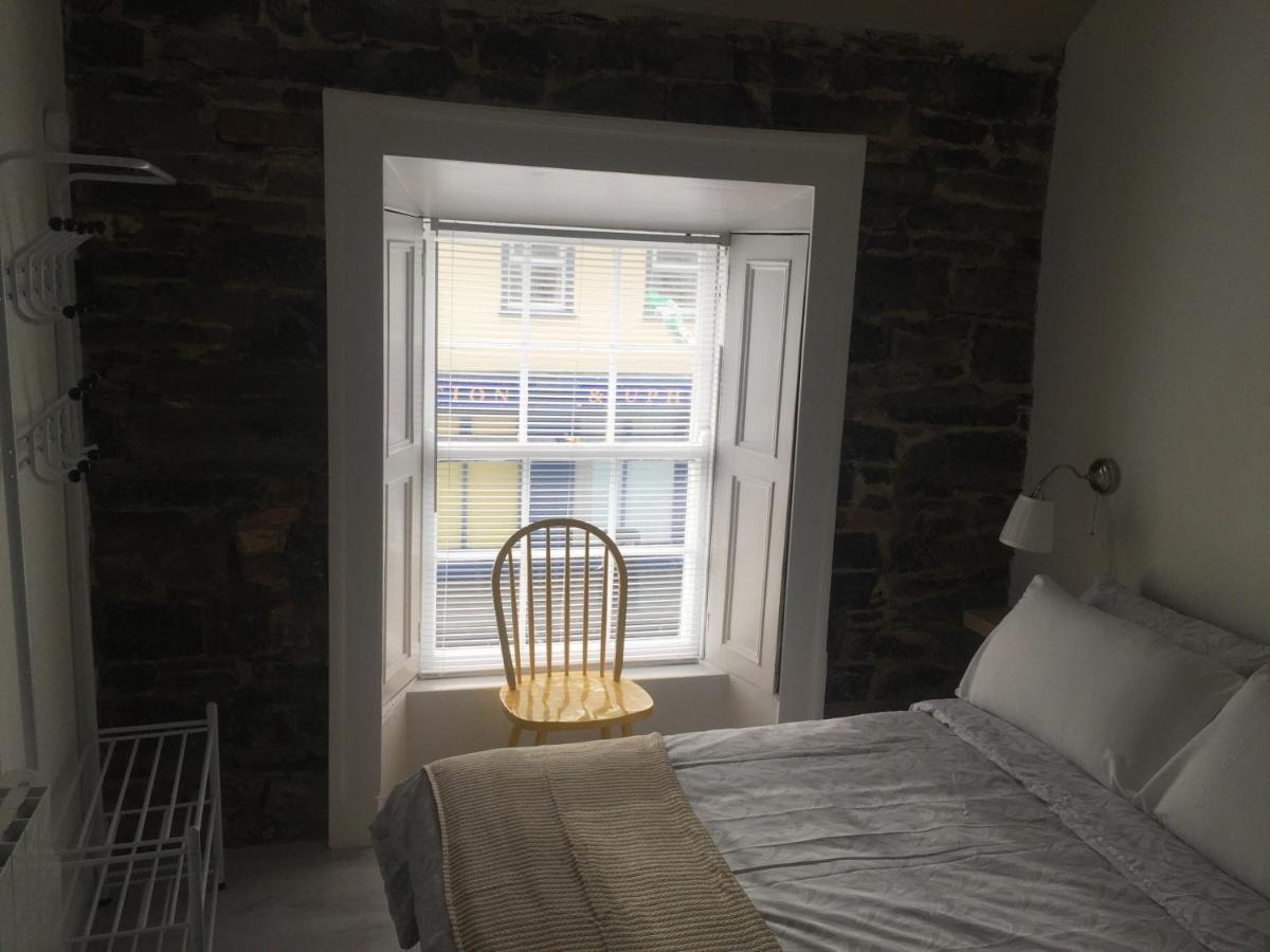 Room 2 Camp Street B&B & Self Catering 乌克特拉德 外观 照片