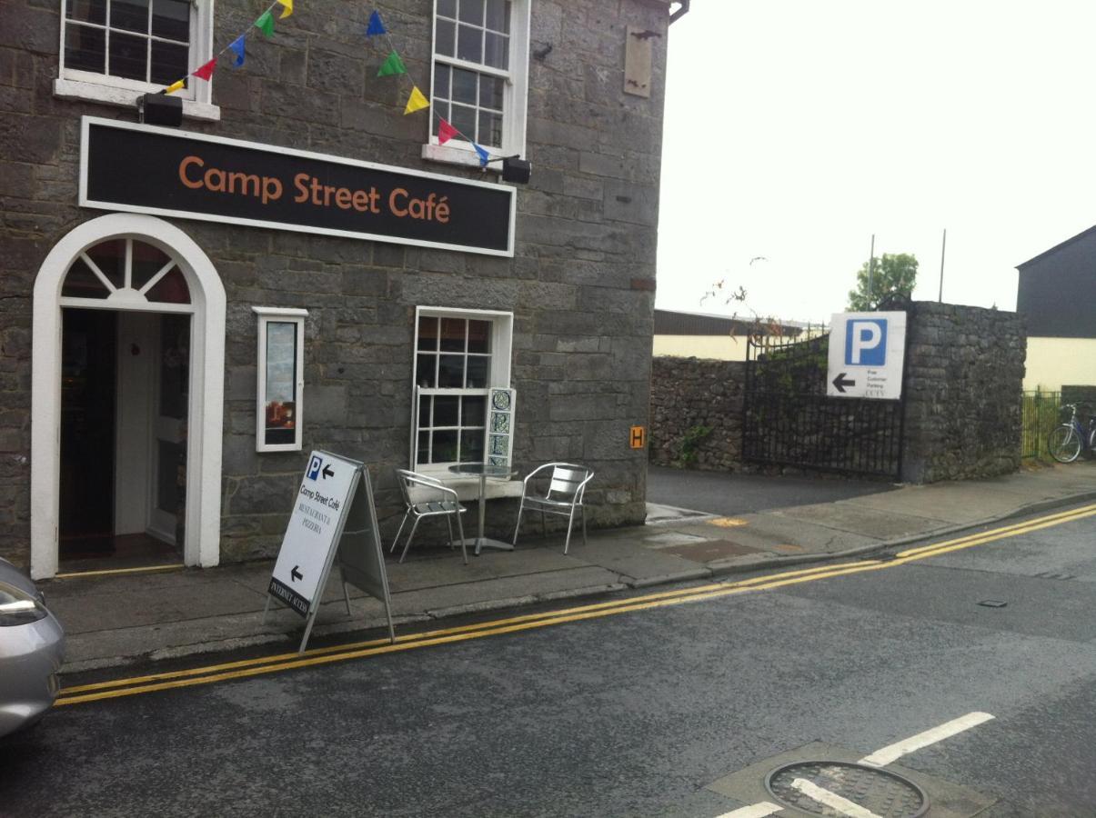 Room 2 Camp Street B&B & Self Catering 乌克特拉德 外观 照片